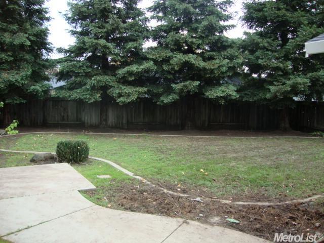 3636 Eagle Crest Cir, Antelope, CA 95843 photo 15