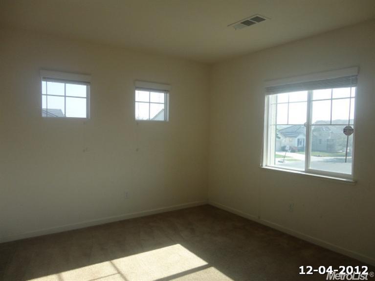 1219 Strawberry Dr, Merced, CA 95348 photo 8