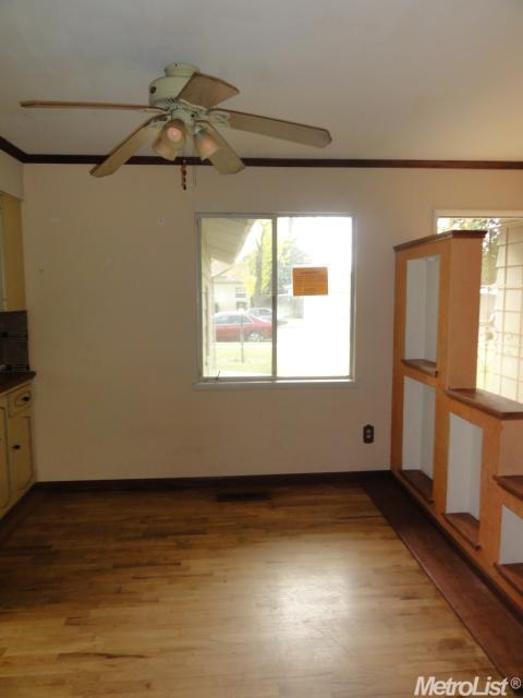 1155 E 20th St, Merced, CA 95340 photo 5