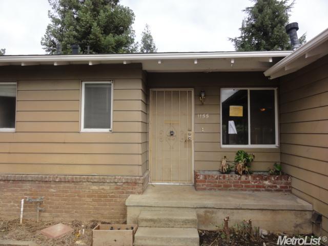 1155 E 20th St, Merced, CA 95340 photo 2