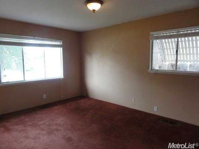 1155 E 20th St, Merced, CA 95340 photo 10