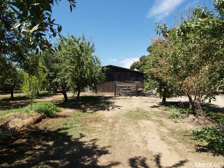 449 Shire Way, Modesto, CA 95356 photo 25
