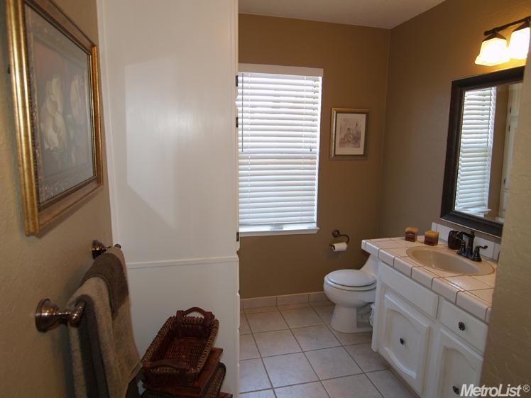 449 Shire Way, Modesto, CA 95356 photo 9