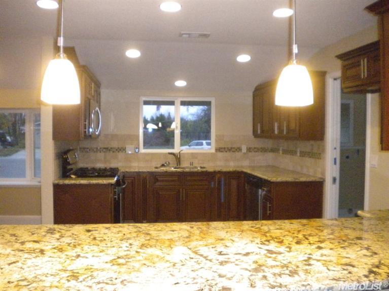 4760 Hixon Cir, Carmichael, CA 95608 photo 4