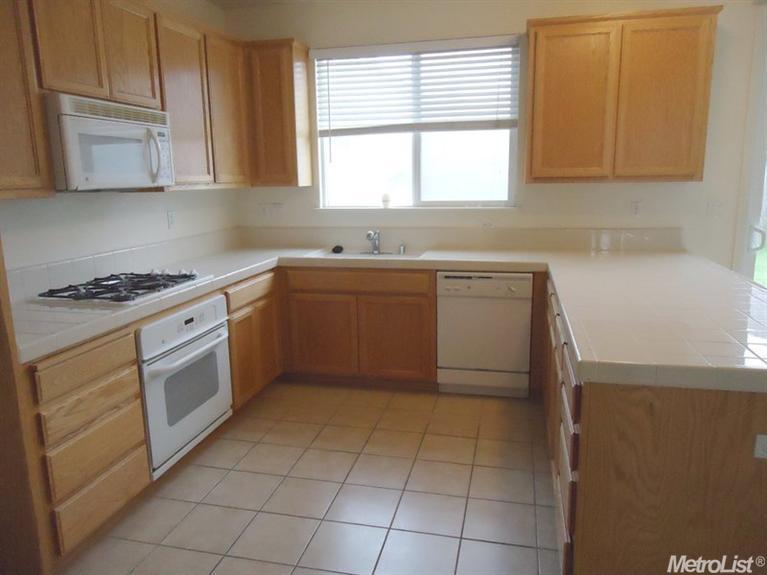 981 Athens Ct, Manteca, CA 95337 photo 7