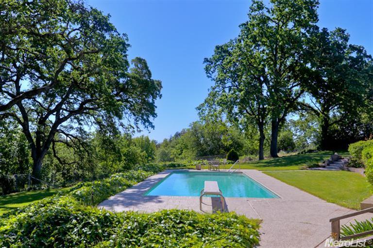 6320 Rio Bonito Dr, Carmichael, CA 95608 photo 1