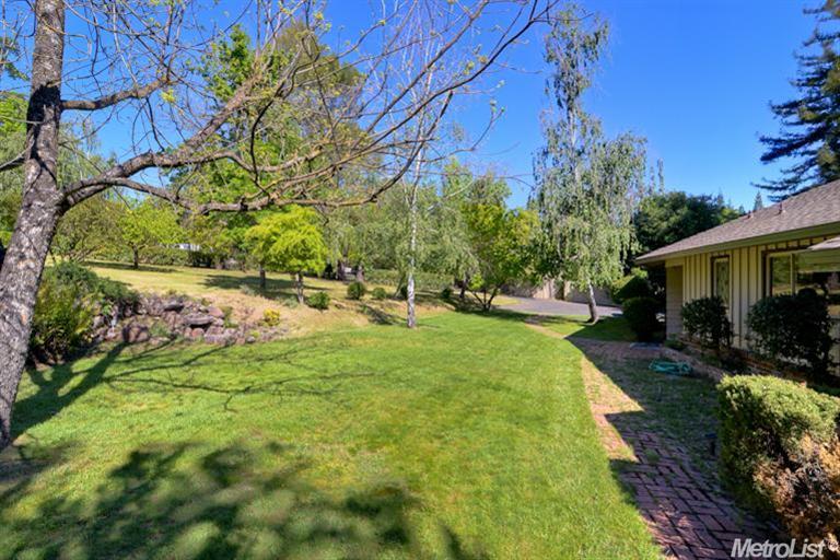 6320 Rio Bonito Dr, Carmichael, CA 95608 photo 8
