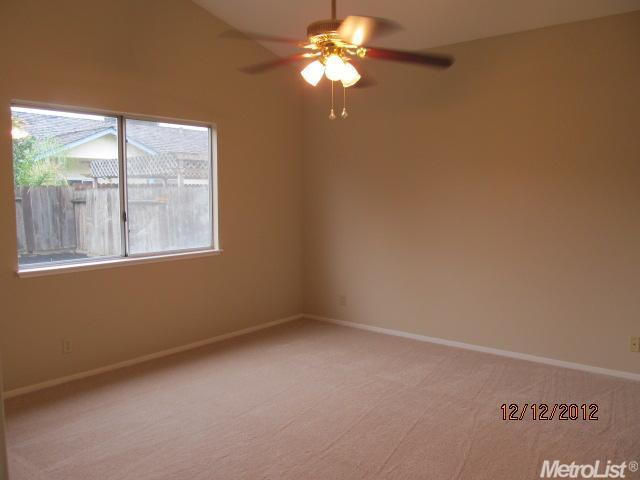 486 Asti Ct, Turlock, CA 95380 photo 18