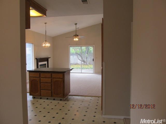 486 Asti Ct, Turlock, CA 95380 photo 5