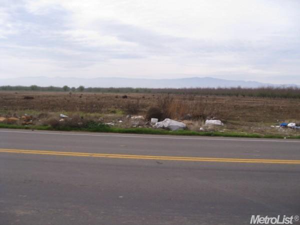 8504 River Rd, Patterson, CA 95363 photo 2