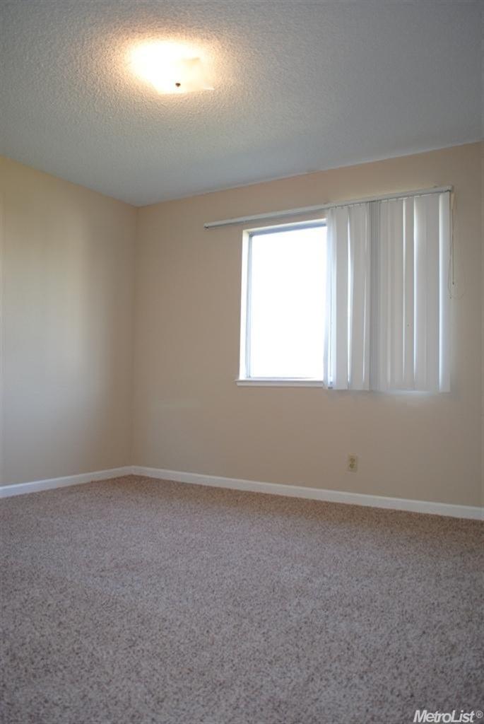 805 Valley Oak Dr, Winters, CA 95694 photo 9