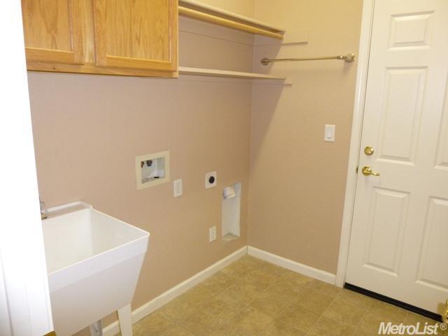 2309 Lovers Point Ln, Modesto, CA 95356 photo 14