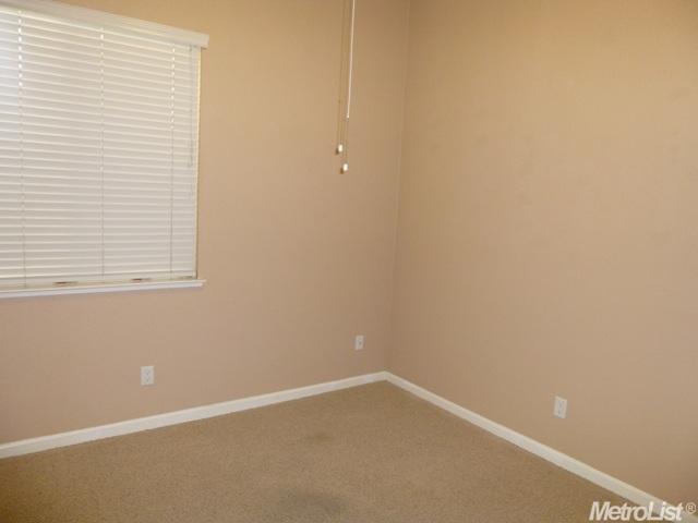 2309 Lovers Point Ln, Modesto, CA 95356 photo 11