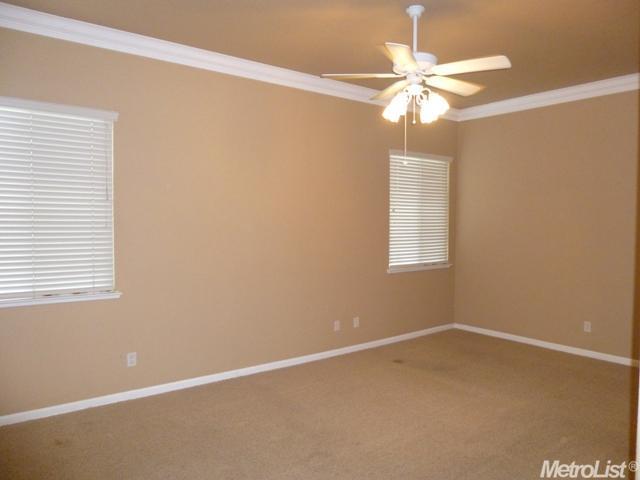 2309 Lovers Point Ln, Modesto, CA 95356 photo 8