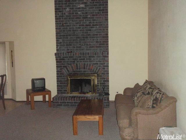 1005 Bordeaux Dr, Modesto, CA 95351 photo 7