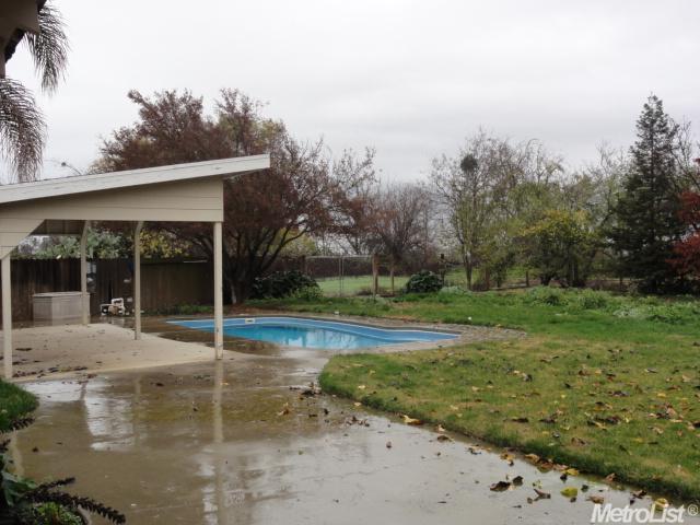 1374 N Tina Ave, Merced, CA 95341 photo 23