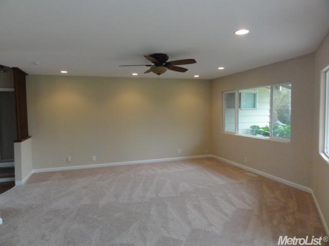 1374 N Tina Ave, Merced, CA 95341 photo 8