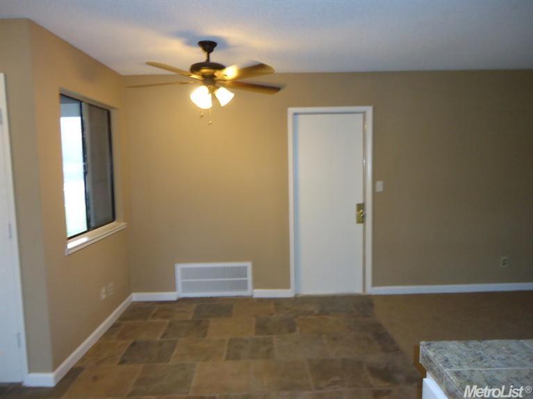 1144 Silvertrail Ln, Manteca, CA 95336 photo 7