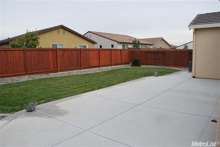 1371 Camilla St, Manteca, CA 95337 photo 17