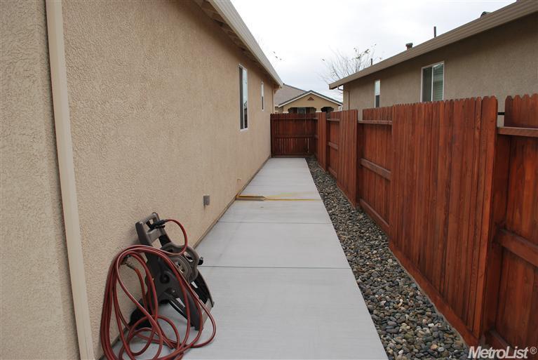 1371 Camilla St, Manteca, CA 95337 photo 16