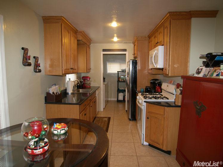309 Palm Ave, Modesto, CA 95350 photo 5