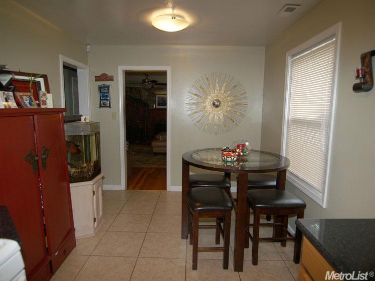 309 Palm Ave, Modesto, CA 95350 photo 8