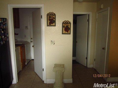 419 Toni Ln, Tracy, CA 95376 photo 4