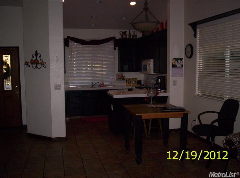 1980 Reading Way, Manteca, CA 95337 photo 3