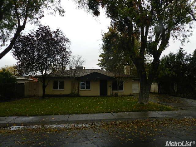 2313 Haddon Ave, Modesto, CA 95354 photo 1