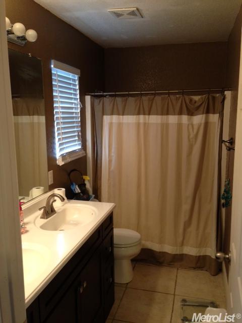 4372 Aubergine Way, Mather, CA 95655 photo 12
