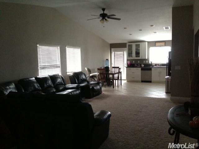 4372 Aubergine Way, Mather, CA 95655 photo 5