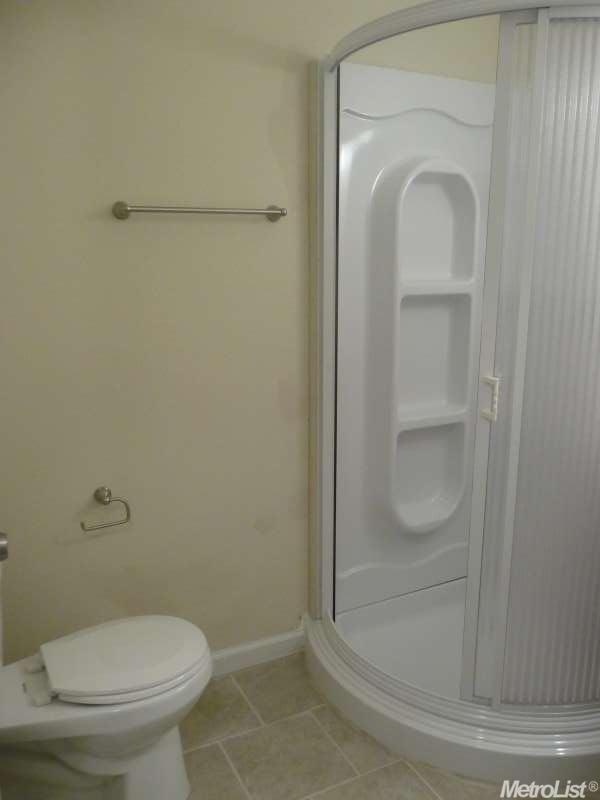 110 6th St, Galt, CA 95632 photo 7