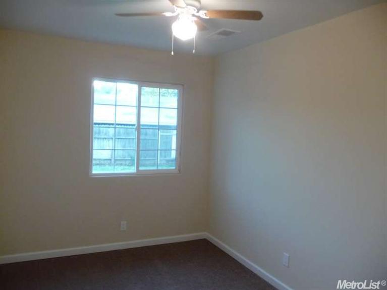 110 6th St, Galt, CA 95632 photo 6