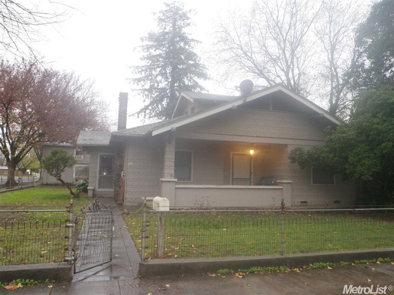 209 Jay St, Colusa, CA 95932 photo 1