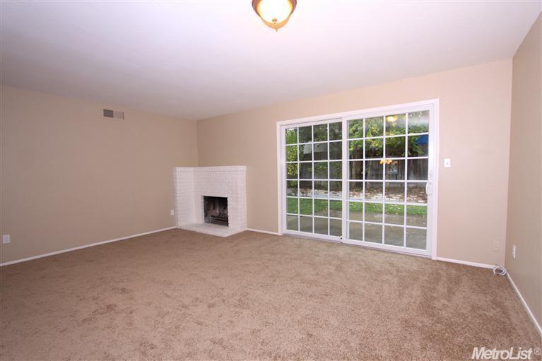 5985 Marlin Cir, Carmichael, CA 95608 photo 2