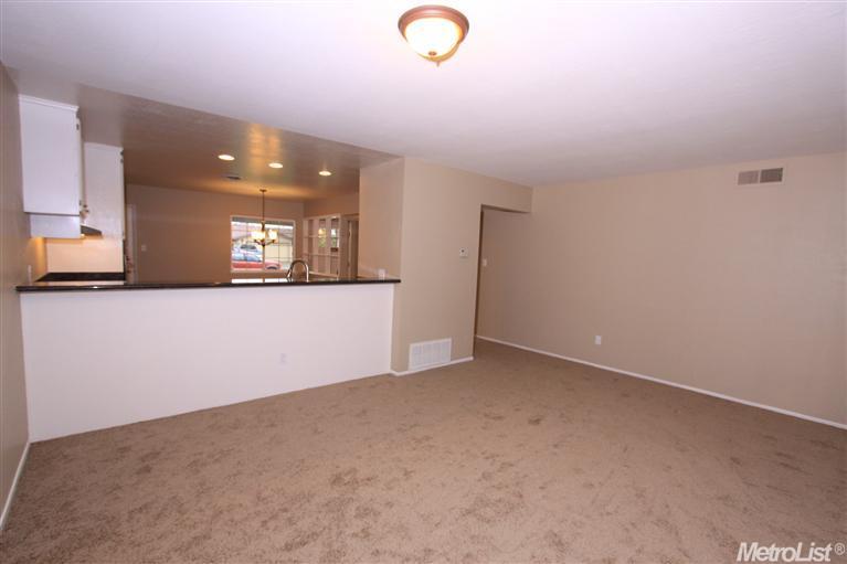 5985 Marlin Cir, Carmichael, CA 95608 photo 9