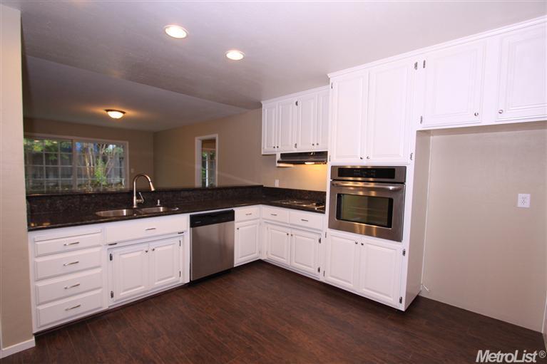 5985 Marlin Cir, Carmichael, CA 95608 photo 3