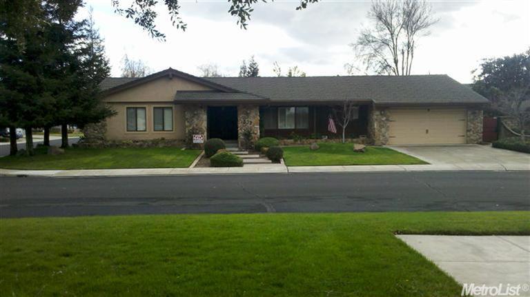 839 Monticello Ln, Manteca, CA 95336 photo 1