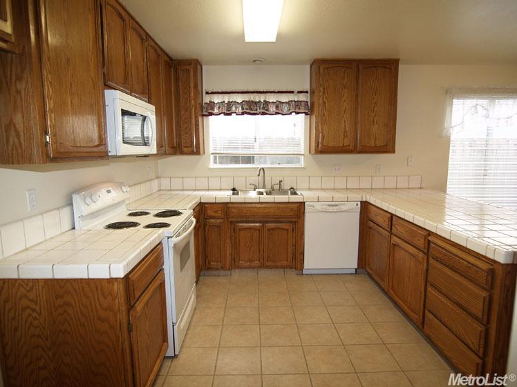 1580 Heathernoel Way, Turlock, CA 95382 photo 9