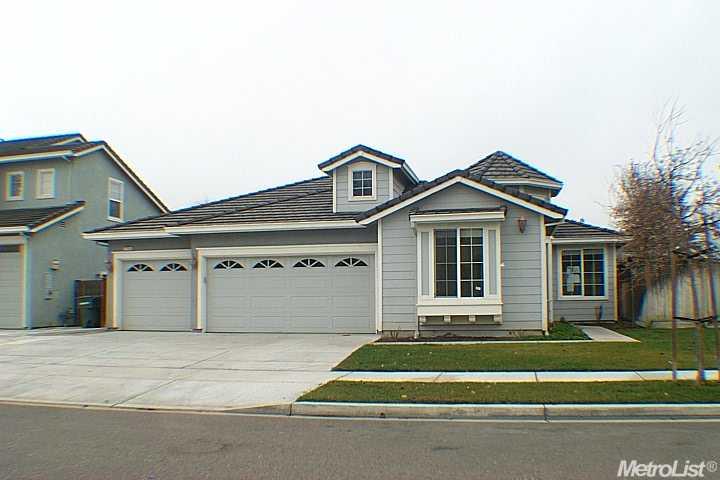 2740 Canyon Falls Dr, Modesto, CA 95351 photo 1