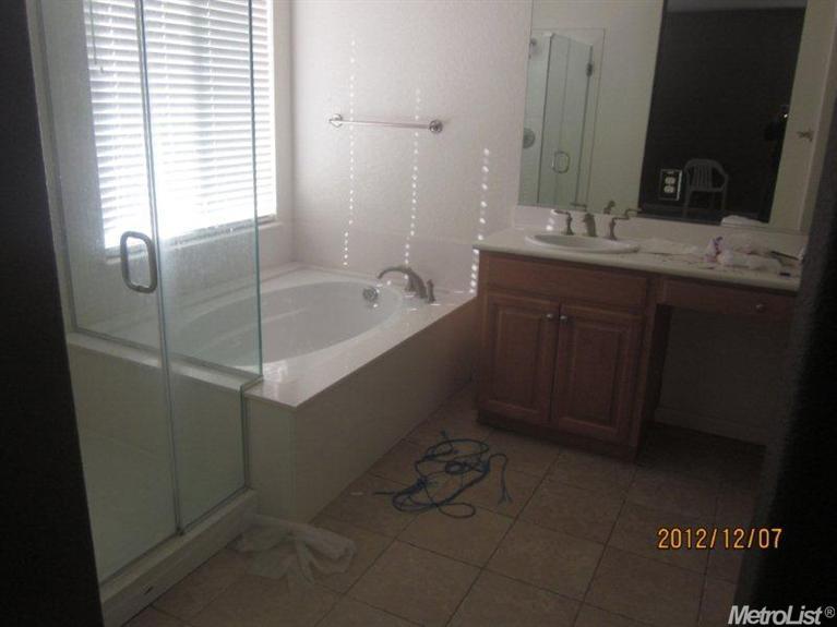 2740 Canyon Falls Dr, Modesto, CA 95351 photo 5