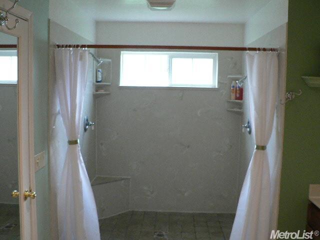4625 Ravenwood Ave, Sacramento, CA 95821 photo 13