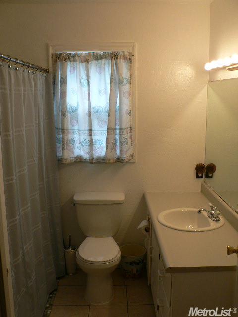 4625 Ravenwood Ave, Sacramento, CA 95821 photo 8