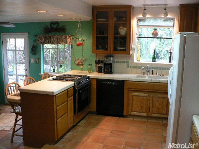 4625 Ravenwood Ave, Sacramento, CA 95821 photo 5