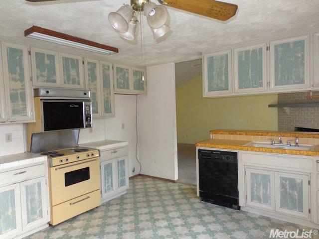 2205 Dupre Dr, Ceres, CA 95307 photo 7
