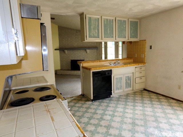 2205 Dupre Dr, Ceres, CA 95307 photo 8