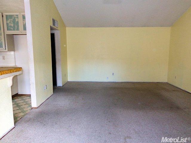 2205 Dupre Dr, Ceres, CA 95307 photo 6