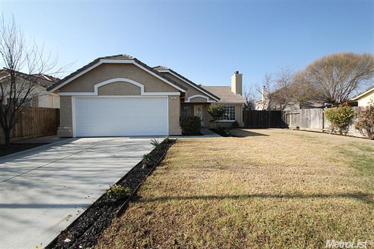 1621 Brookhaven Dr, Newman, CA 95360 photo 1