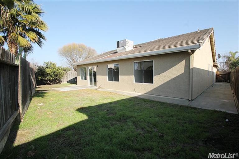 1621 Brookhaven Dr, Newman, CA 95360 photo 25