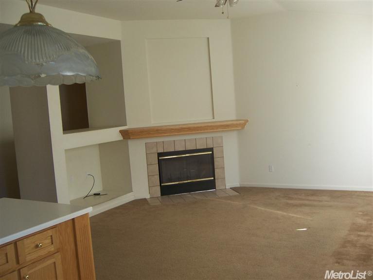 1912 Destiny Way, Modesto, CA 95356 photo 7